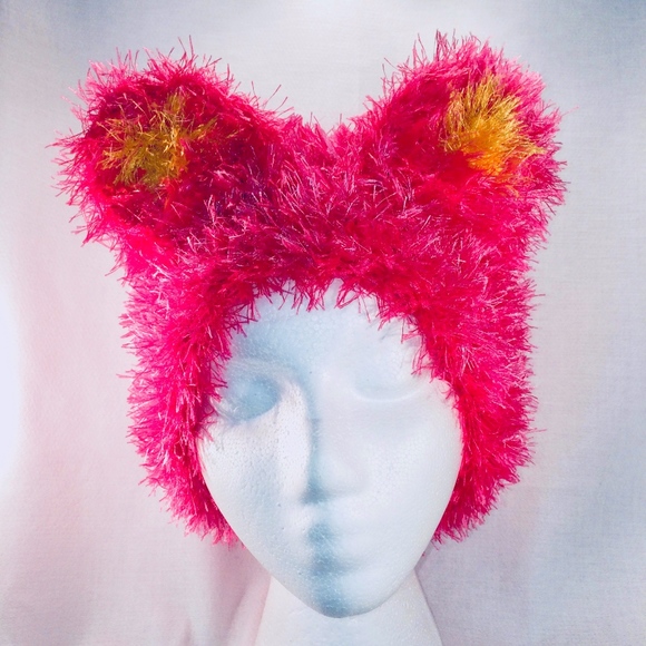 Wiggats - Furry Kitten Wiggat - Picture 1 of 4